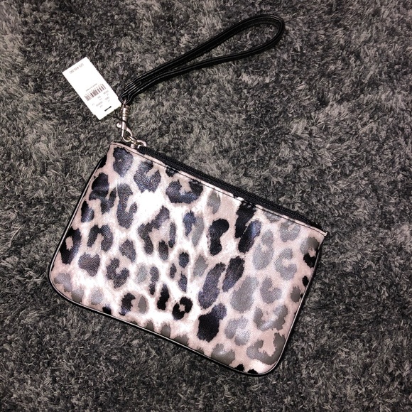 NWT Express Leopard Mini Clutch ! - Picture 2 of 4